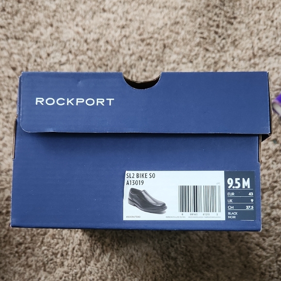 Rockport Black Slip-On Loafers with Quality Stitching - Picture 8 of 8